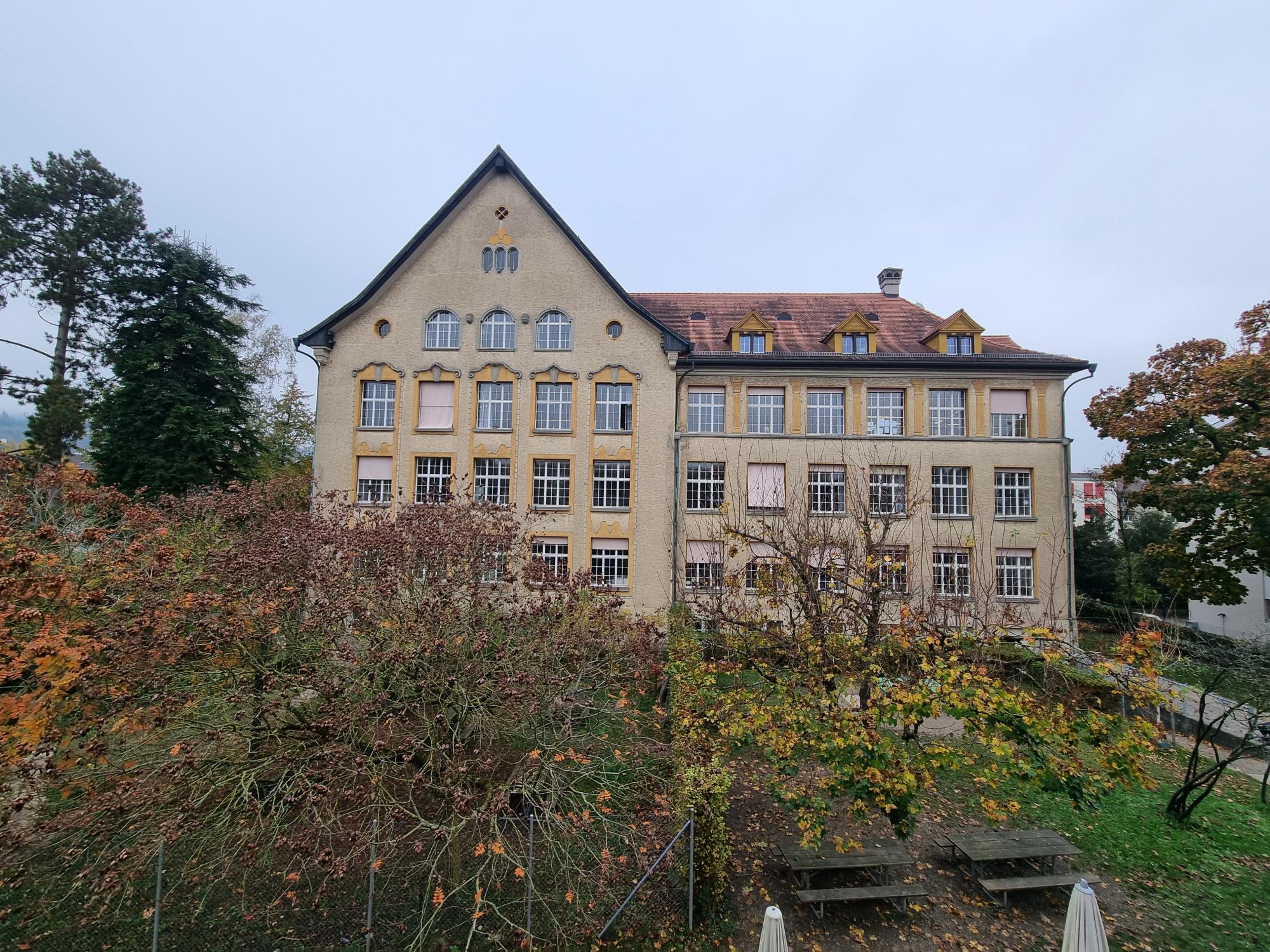 Schulanlage  Altstetterstrasse
